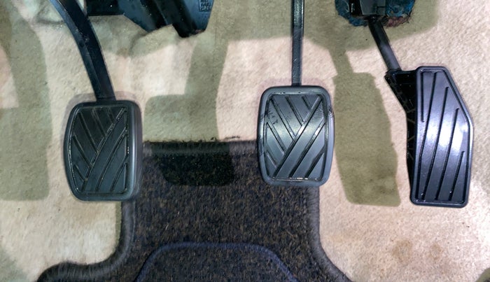 2020 Maruti Dzire VXI, Petrol, Manual, 41,988 km, Pedals