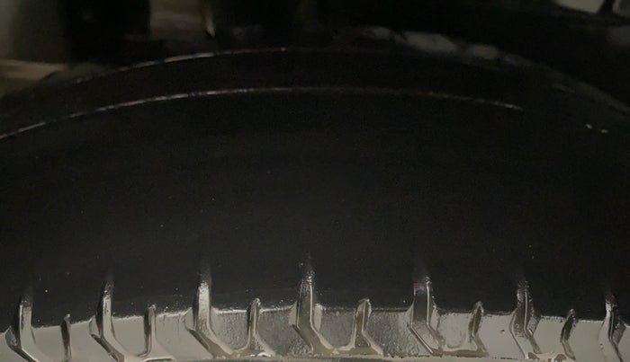 2020 Maruti Dzire VXI, Petrol, Manual, 41,988 km, Right Rear Tyre Tread