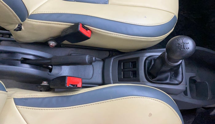 2015 Maruti Alto 800 LXI, Petrol, Manual, 28,344 km, Gear Lever