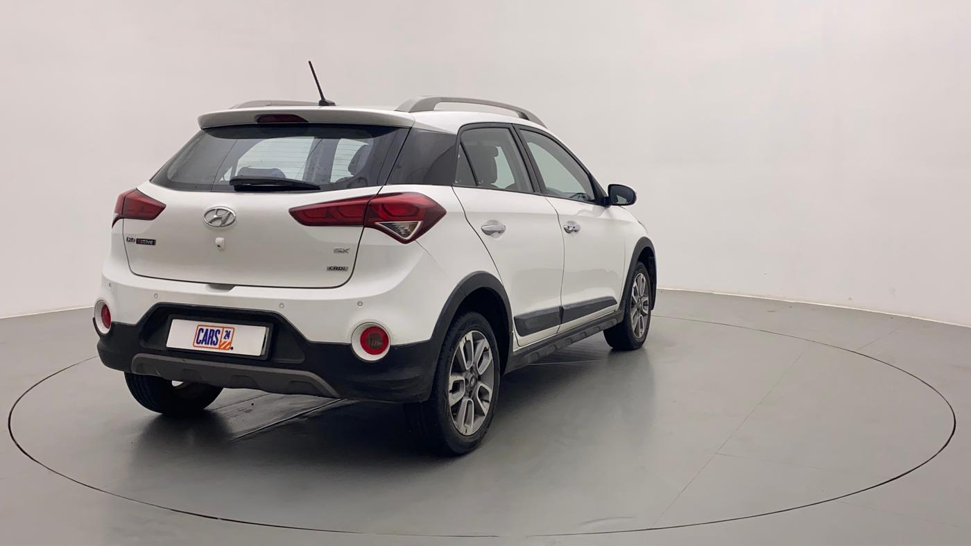 2016 Hyundai i20 Active 1.4 SX, Diesel, Manual, 1,17,160 km, Right Back Diagonal