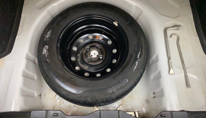 2018 Maruti Dzire VDI, Diesel, Manual, 78,099 km, Spare Tyre