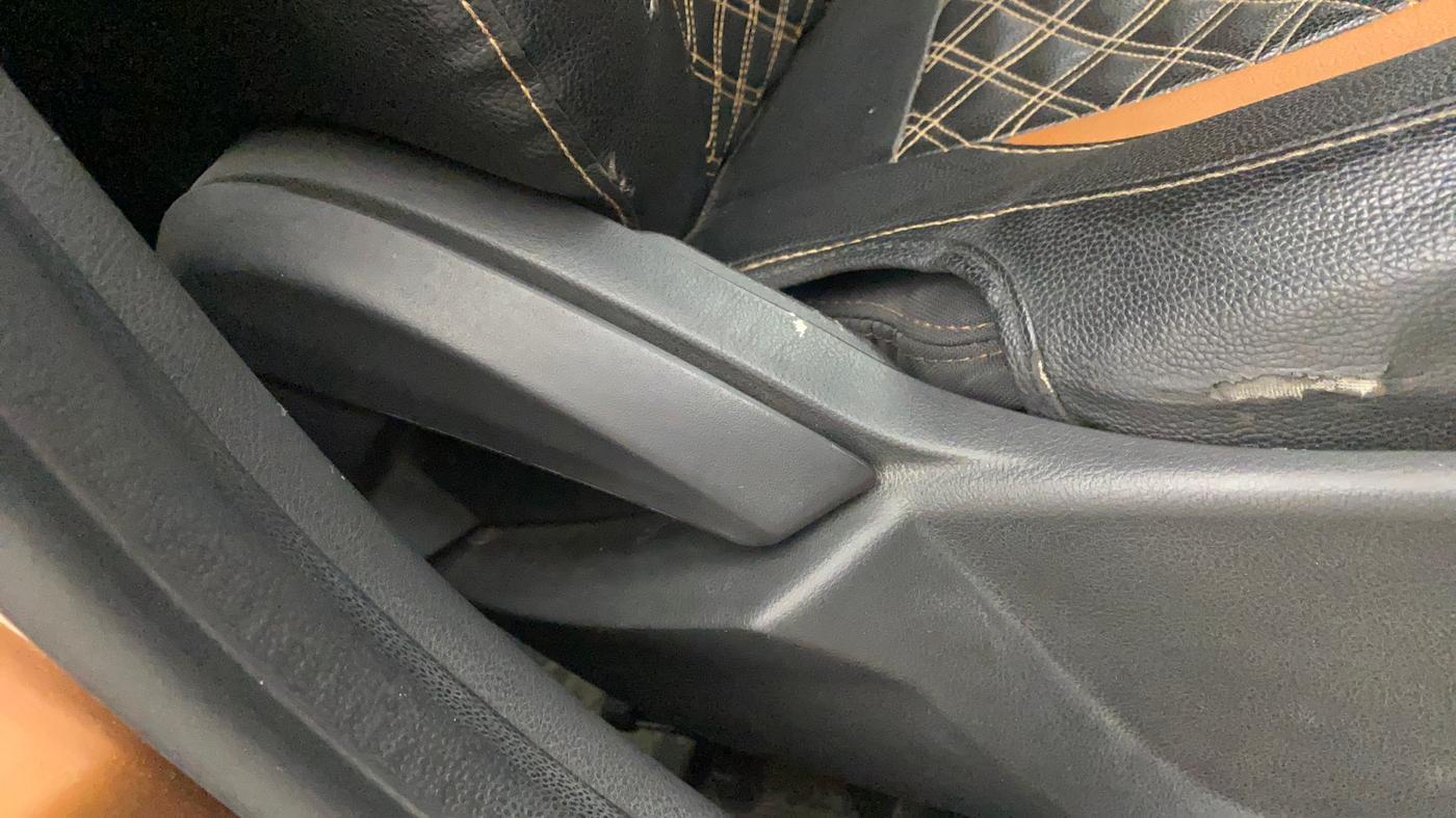 2018 Ford FREESTYLE TREND PLUS 1.2 PETROL, Petrol, Manual, 46,901 km, Driver Side Adjustment Panel