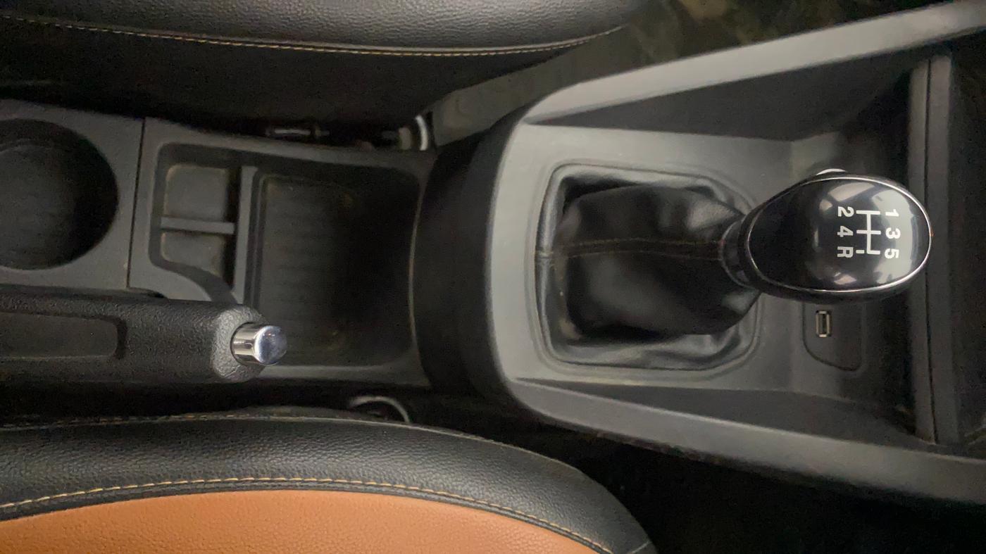 2018 Ford FREESTYLE TREND PLUS 1.2 PETROL, Petrol, Manual, 46,901 km, Gear Lever