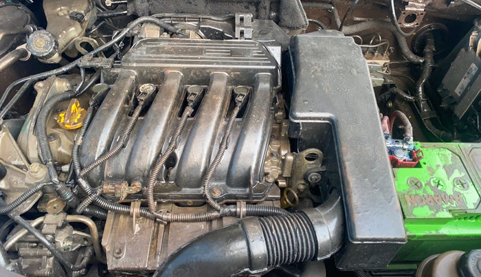 2016 Renault Duster RXL PETROL, Petrol, Manual, 52,815 km, Engine View