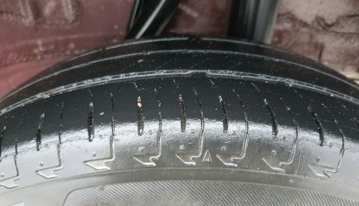 2020 Honda Amaze 1.2L I-VTEC S, Petrol, Manual, 45,447 km, Left Rear Tyre Tread