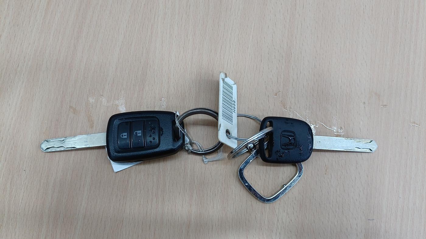 2020 Honda Amaze 1.2L I-VTEC S, Petrol, Manual, 45,550 km, Key Close Up