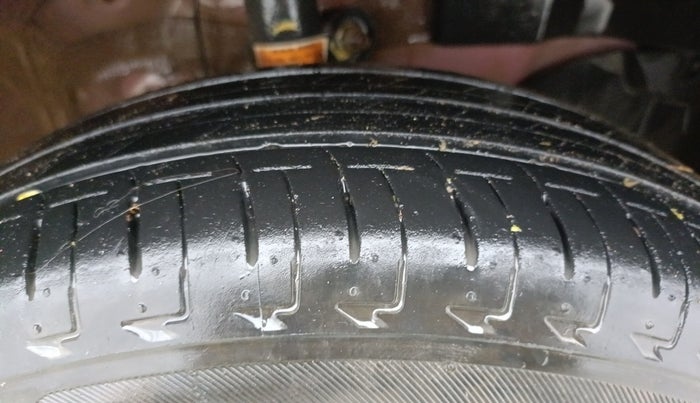 2020 Honda Amaze 1.2L I-VTEC S, Petrol, Manual, 45,447 km, Right Front Tyre Tread