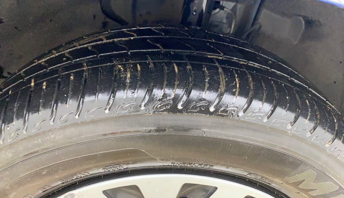 2024 Tata Tiago XT PETROL, Petrol, Manual, 4,702 km, Right Front Tyre Tread