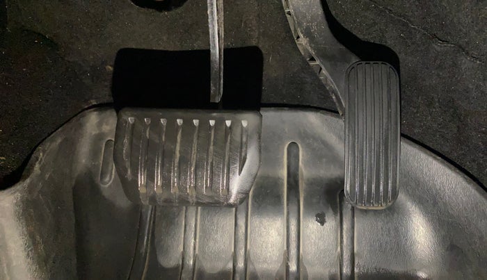 2023 Tata Safari XZA PLUS O DARK EDITION, Diesel, Automatic, 34,482 km, Pedals