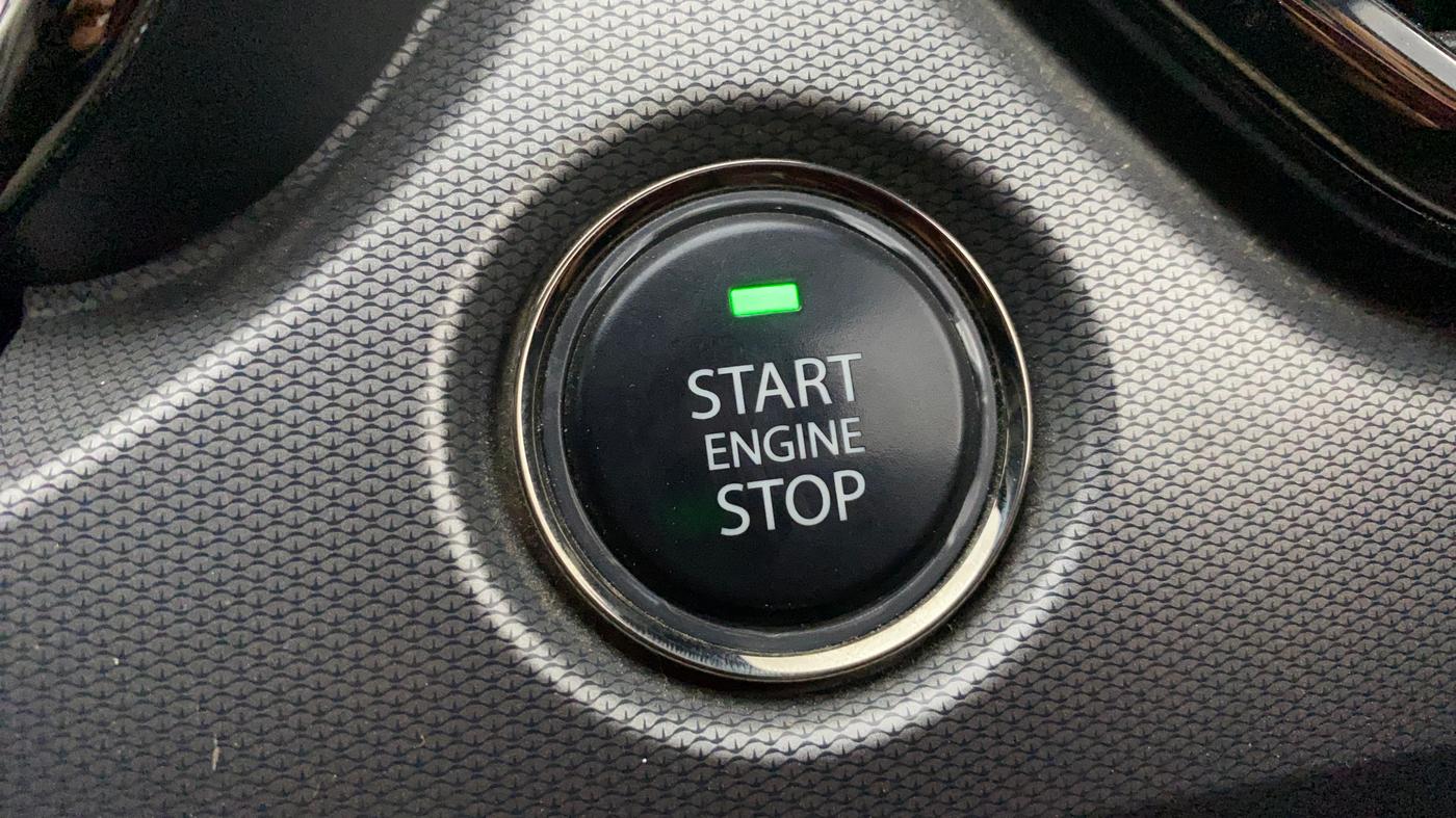 2023 Tata Safari XZA PLUS O DARK EDITION, Diesel, Automatic, 34,367 km, Keyless Start/ Stop Button
