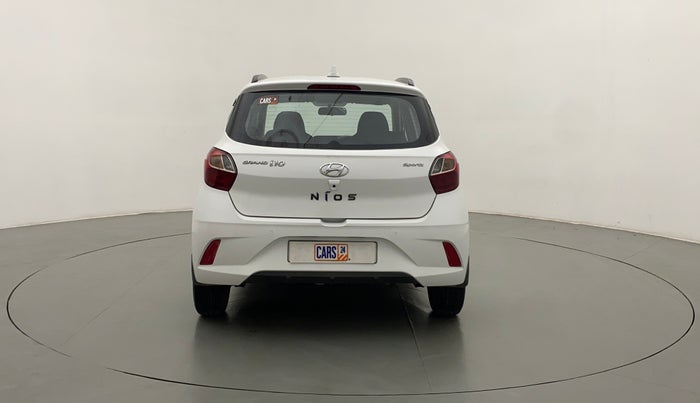 2020 Hyundai GRAND I10 NIOS SPORTZ AMT 1.2 KAPPA VTVT, Petrol, Automatic, 40,882 km, Back/Rear