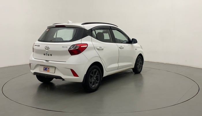 2020 Hyundai GRAND I10 NIOS SPORTZ AMT 1.2 KAPPA VTVT, Petrol, Automatic, 40,882 km, Right Back Diagonal