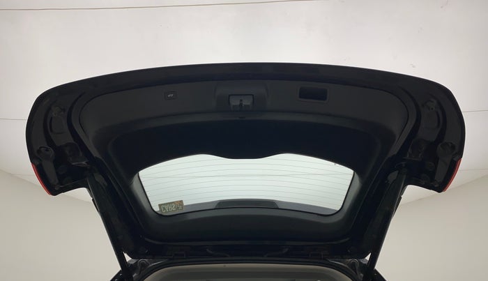 2020 MG HECTOR SHARP 1.5 DCT PETROL, Petrol, Automatic, 71,593 km, Boot Door Open