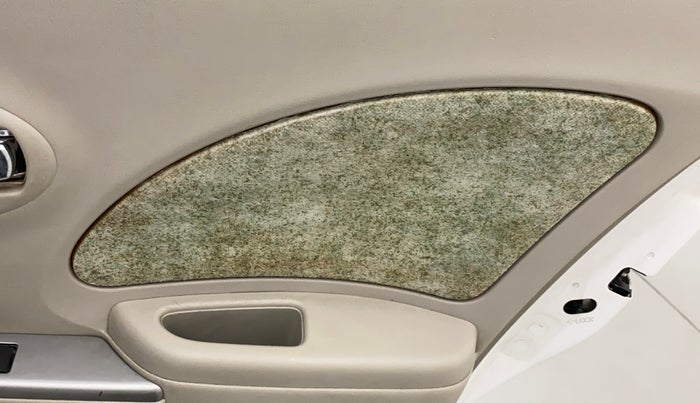 2013 Nissan Micra XV CVT, Petrol, Automatic, 1,21,311 km, Right rear door - Trim has minor damage