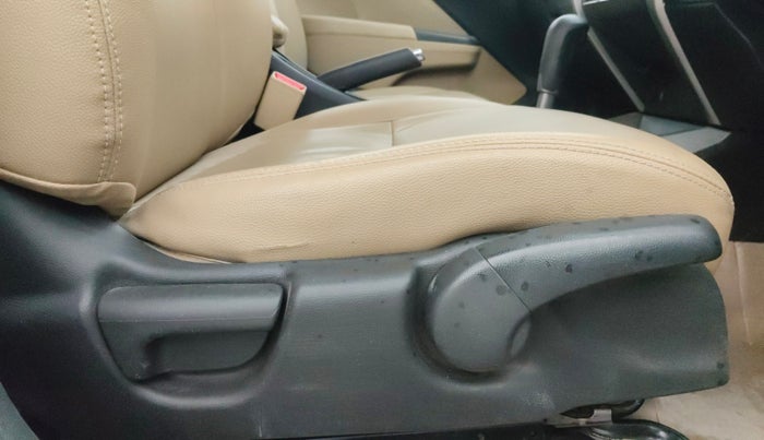 2016 Honda City 1.5L I-VTEC SV CVT, Petrol, Automatic, 82,343 km, Driver Side Adjustment Panel