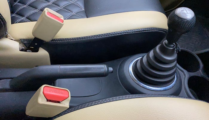 2016 Honda Brio S MT, Petrol, Manual, 79,289 km, Gear Lever