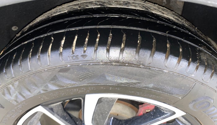 2022 MG ASTOR SAVVY 1.3 TURBO AT S RED, Petrol, Automatic, 36,926 km, Left Rear Tyre Tread