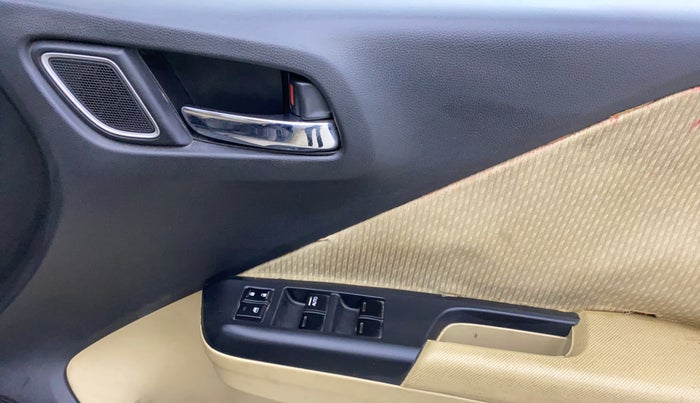 2017 Honda City 1.5L I-VTE V CVT, Petrol, Automatic, 60,476 km, Driver Side Door Panels Control