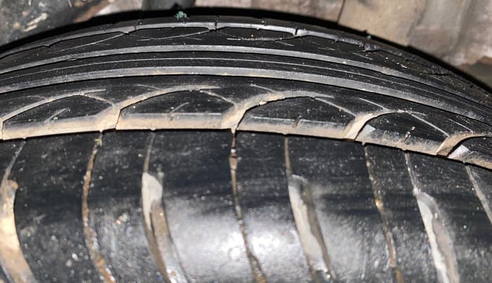 2014 Honda Amaze 1.2L I-VTEC E, Petrol, Manual, 66,356 km, Left Rear Tyre Tread
