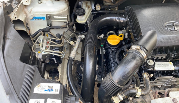 2021 Tata NEXON XM SUNROOF PETROL, Petrol, Manual, 44,740 km, Engine View - Right