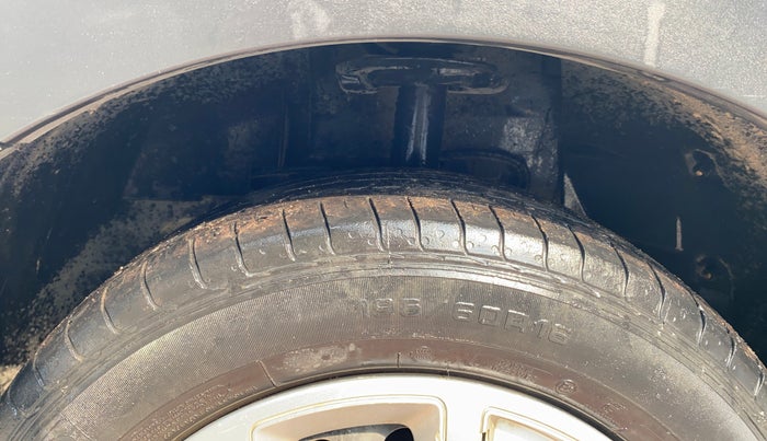2021 Tata NEXON XM SUNROOF PETROL, Petrol, Manual, 44,740 km, Left Front Tyre Tread
