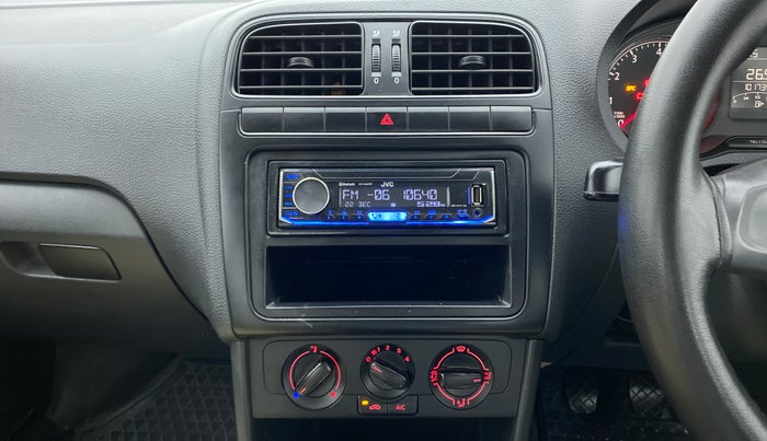 2018 Volkswagen Polo COMFORTLINE 1.0L MPI, Petrol, Manual, 1,01,739 km, Air Conditioner