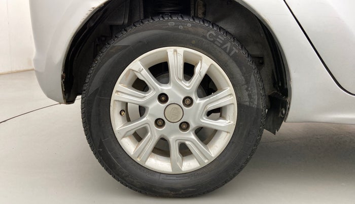 2017 Tata Tiago XZA PETROL, Petrol, Automatic, 86,495 km, Right Rear Wheel