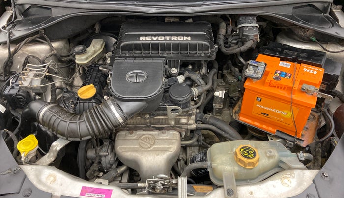 2017 Tata Tiago XZA PETROL, Petrol, Automatic, 86,495 km, Open Bonet