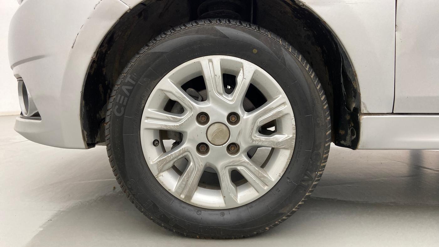2017 Tata Tiago XZA PETROL, Petrol, Automatic, 86,495 km, Left Front Wheel
