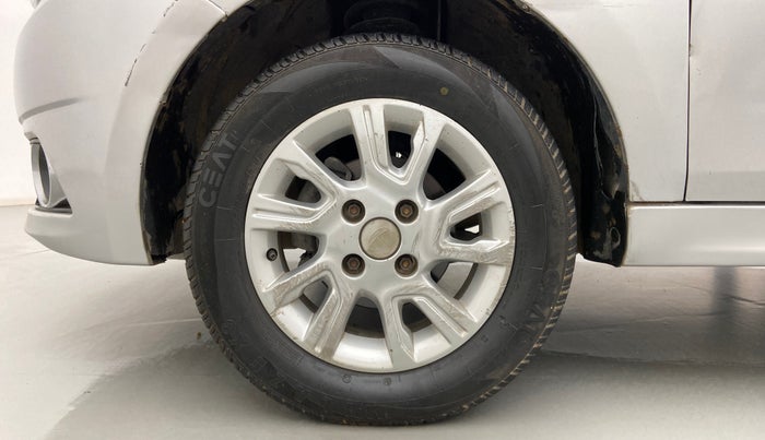 2017 Tata Tiago XZA PETROL, Petrol, Automatic, 86,495 km, Left Front Wheel