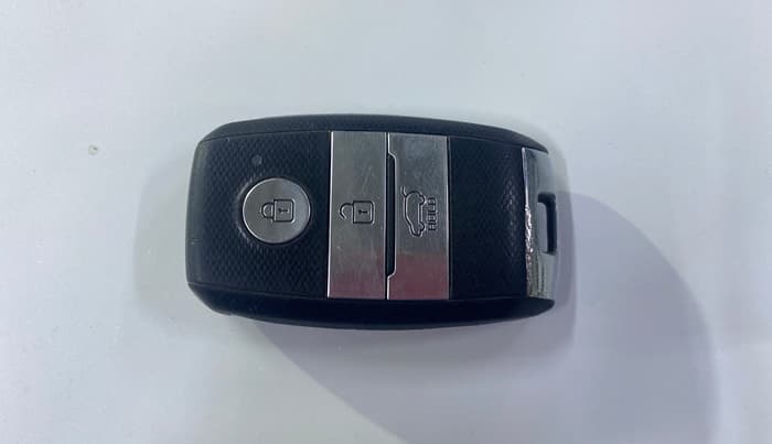 2019 KIA SELTOS GTK 1.4 PETROL, Petrol, Manual, 1,12,787 km, Key Close Up
