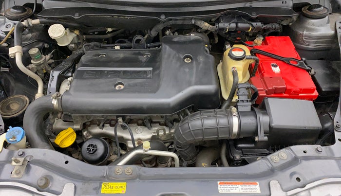 2014 Maruti Swift Dzire VDI, Diesel, Manual, 1,22,688 km, Open Bonet