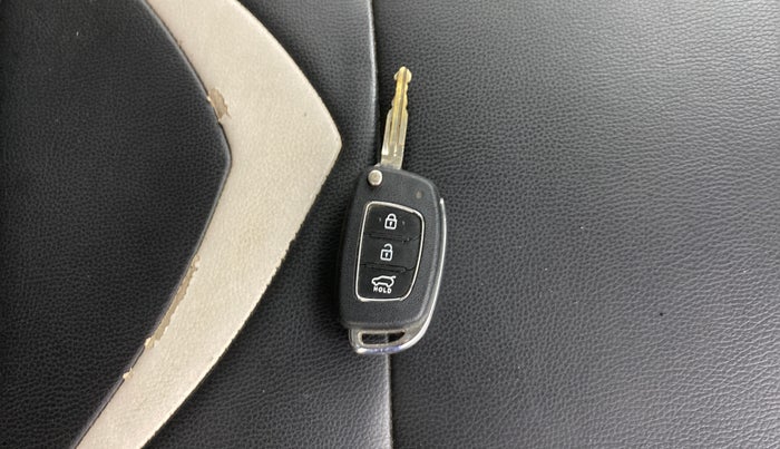 2021 Hyundai GRAND I10 NIOS SPORTZ 1.2 KAPPA VTVT, CNG, Manual, 44,586 km, Key Close Up