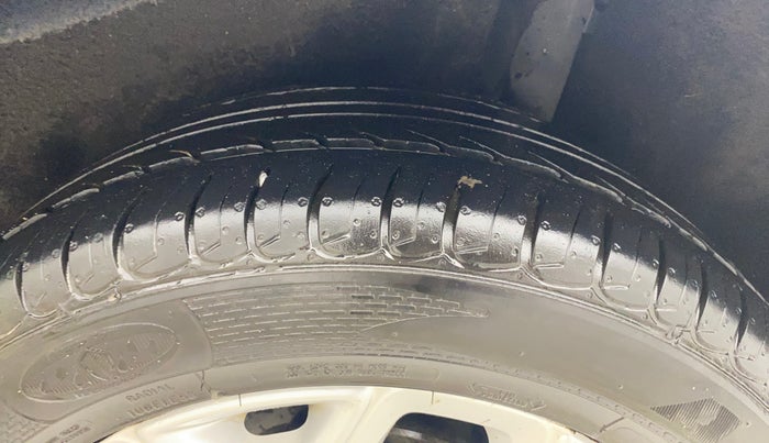 2017 Ford Ecosport TITANIUM 1.5L PETROL, Petrol, Manual, 92,336 km, Left Rear Tyre Tread