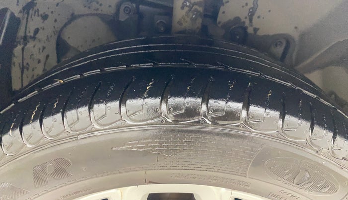 2017 Ford Ecosport TITANIUM 1.5L PETROL, Petrol, Manual, 92,336 km, Right Front Tyre Tread