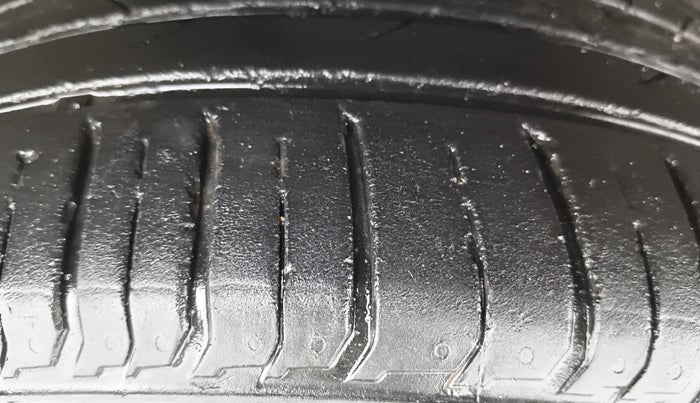 2023 Hyundai VENUE SX (O) 1.0 TURBO DCT, Petrol, Automatic, 34,178 km, Left Front Tyre Tread