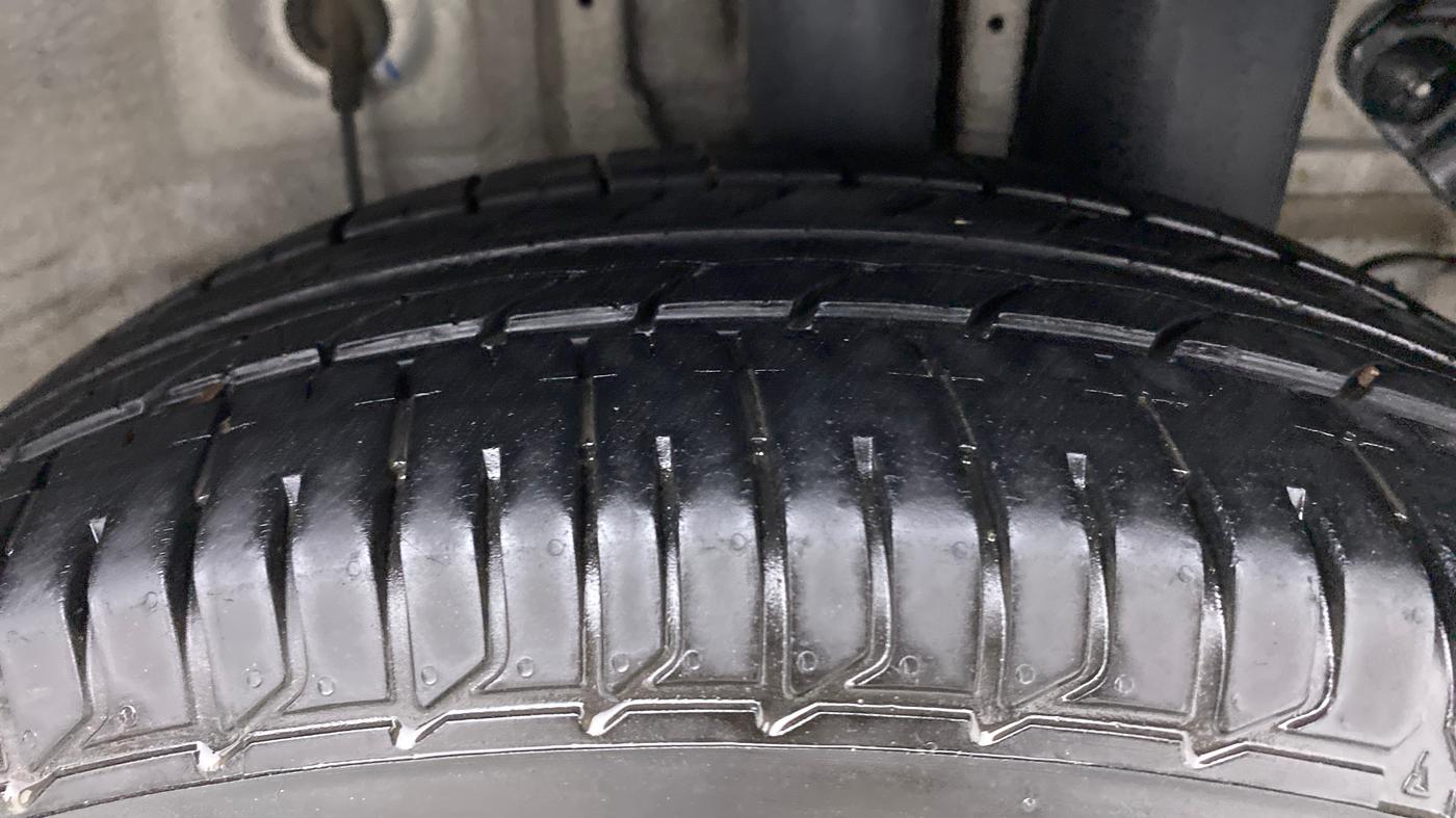 2019 Hyundai Elite i20 SPORTZ PLUS 1.2, Petrol, Manual, 22,205 km, Left Rear Tyre Tread