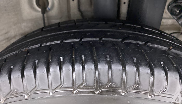 2019 Hyundai Elite i20 SPORTZ PLUS 1.2, Petrol, Manual, 22,205 km, Left Rear Tyre Tread