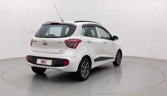 2017 Hyundai Grand i10 SPORTZ (O) AT 1.2 KAPPA VTVT, Petrol, Automatic, 17,858 km, Right Back Diagonal