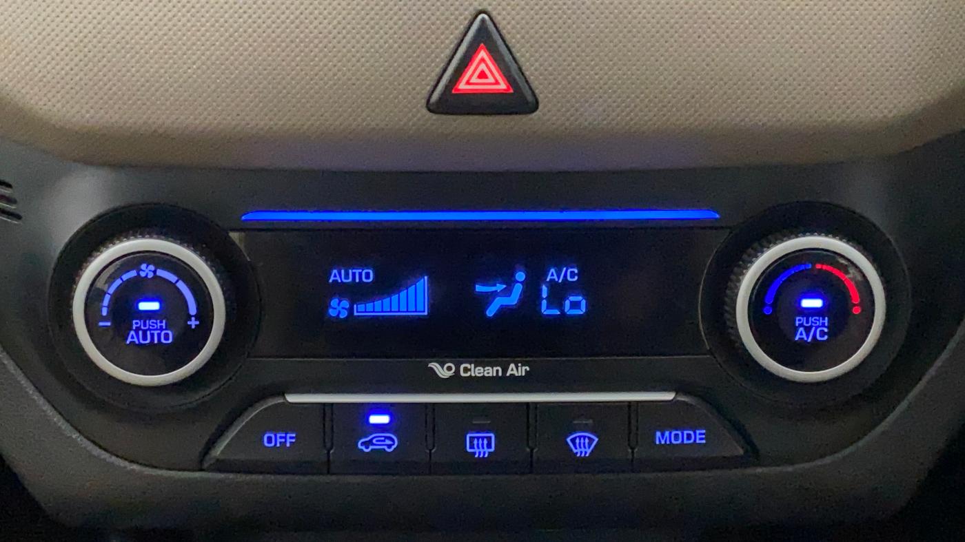 2017 Hyundai Creta SX PLUS AT 1.6 PETROL, Petrol, Automatic, 55,620 km, Automatic Climate Control