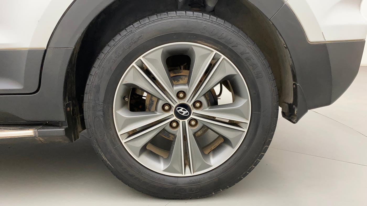 2017 Hyundai Creta SX PLUS AT 1.6 PETROL, Petrol, Automatic, 55,620 km, Left Rear Wheel