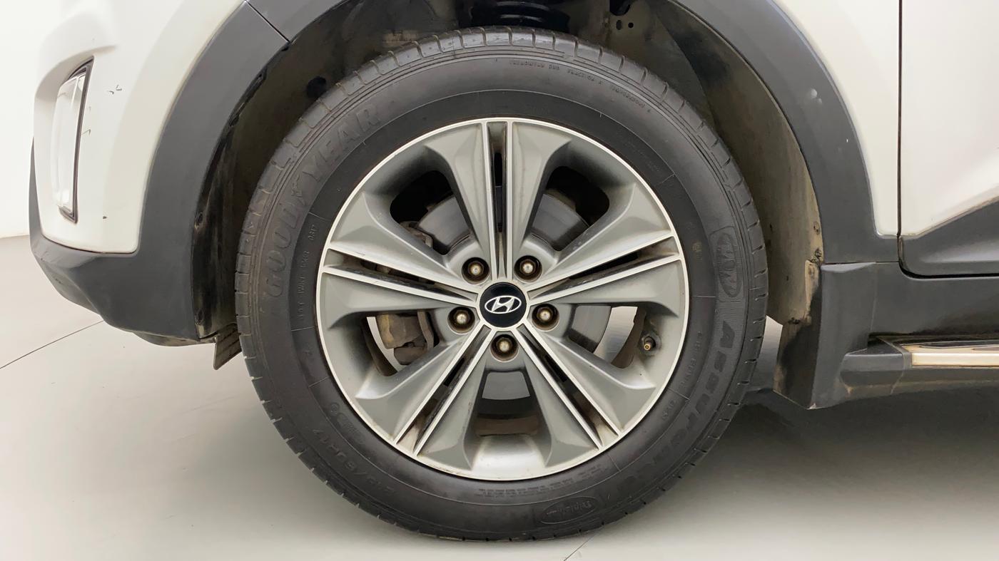 2017 Hyundai Creta SX PLUS AT 1.6 PETROL, Petrol, Automatic, 55,620 km, Left Front Wheel