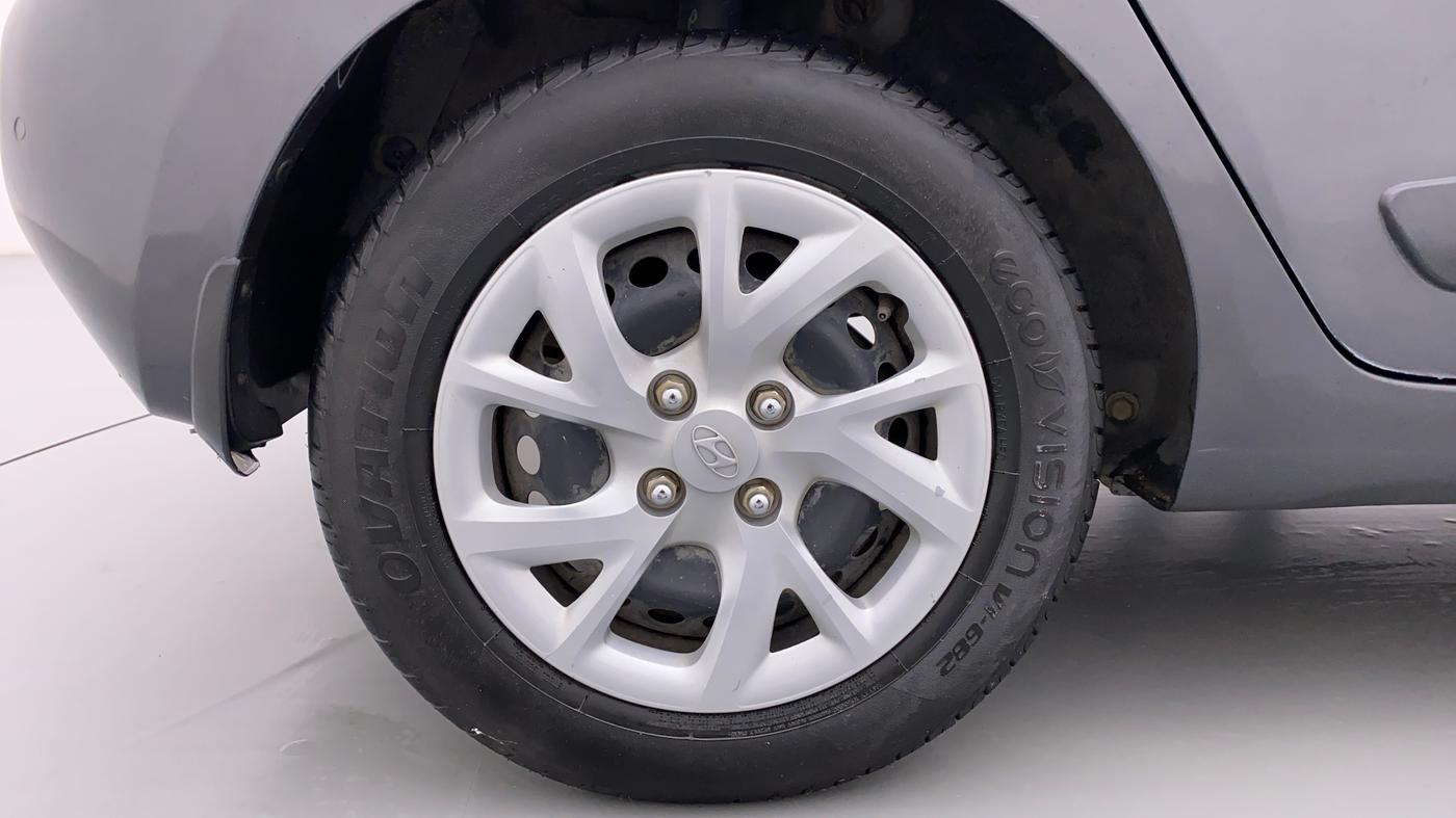 2019 Hyundai Grand i10 SPORTZ 1.2 KAPPA VTVT, Petrol, Manual, 38,624 km, Right Rear Wheel