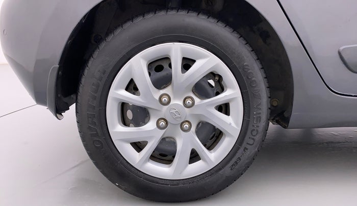 2019 Hyundai Grand i10 SPORTZ 1.2 KAPPA VTVT, Petrol, Manual, 38,624 km, Right Rear Wheel
