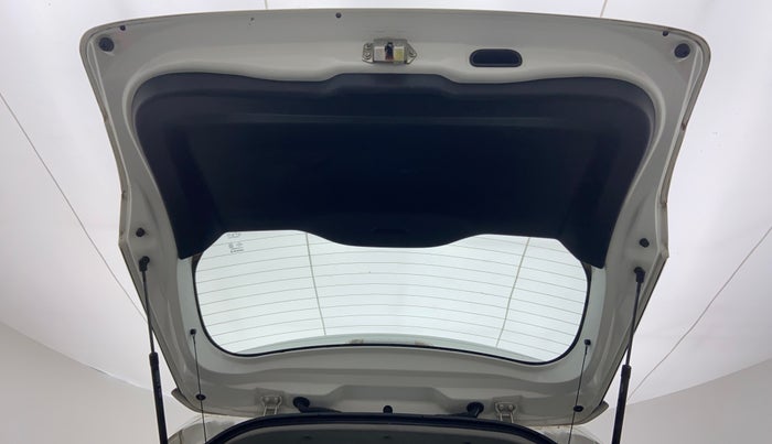 2020 Maruti Vitara Brezza ZXI, Petrol, Manual, 38,034 km, Boot Door Open