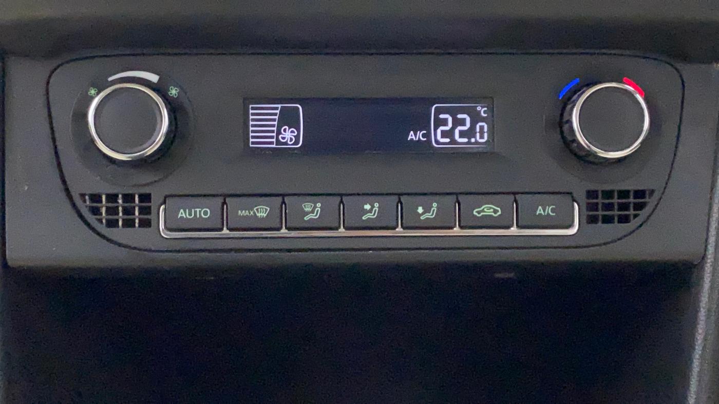 2018 Skoda Rapid AMBITION 1.6 MPI AT, Petrol, Automatic, 69,013 km, Automatic Climate Control
