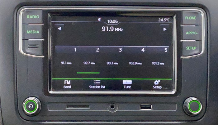 2018 Skoda Rapid AMBITION 1.6 MPI AT, Petrol, Automatic, 69,013 km, Infotainment System