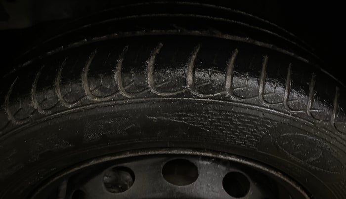 2018 Tata Tiago XT PETROL, Petrol, Manual, 32,574 km, Left Front Tyre Tread