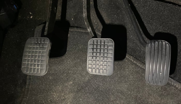 2018 Tata Tiago XT PETROL, Petrol, Manual, 32,574 km, Pedals