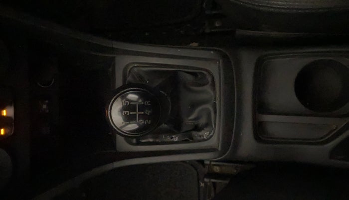 2021 Maruti Vitara Brezza LXI, CNG, Manual, 78,225 km, Gear Lever